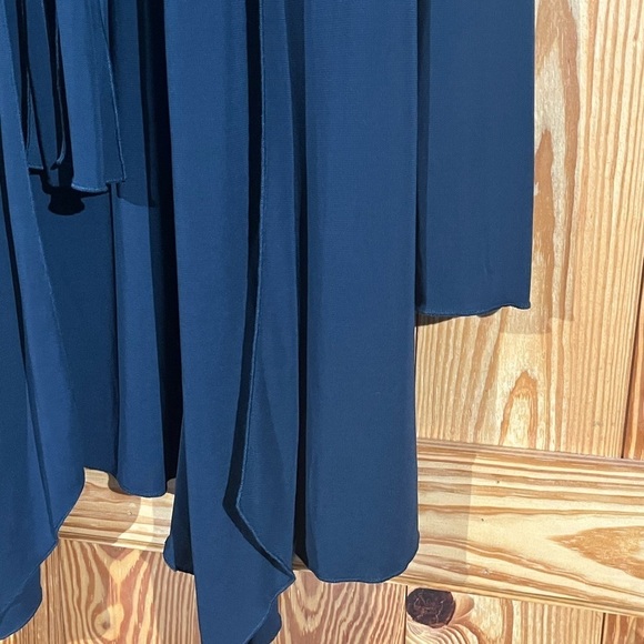 CAbi Waterfall Shawl Neck Tie Front Flowy Cardigan Jacket in Navy Blue - Picture 6 of 13